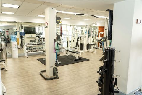 Tiny photo for 19707 Turnberry Way #18C, Aventura, FL 33180 (MLS # A12006182)