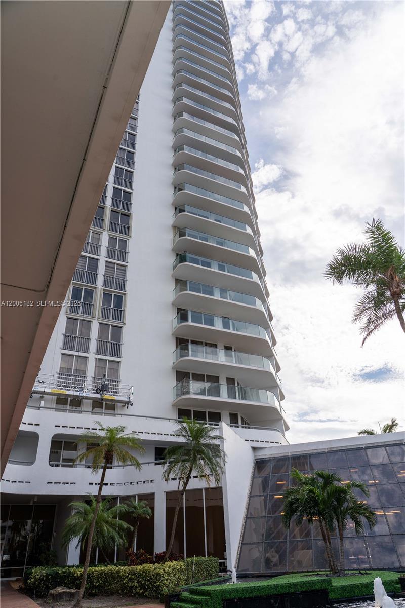 TURNBERRY ISLE CONDO - Residential