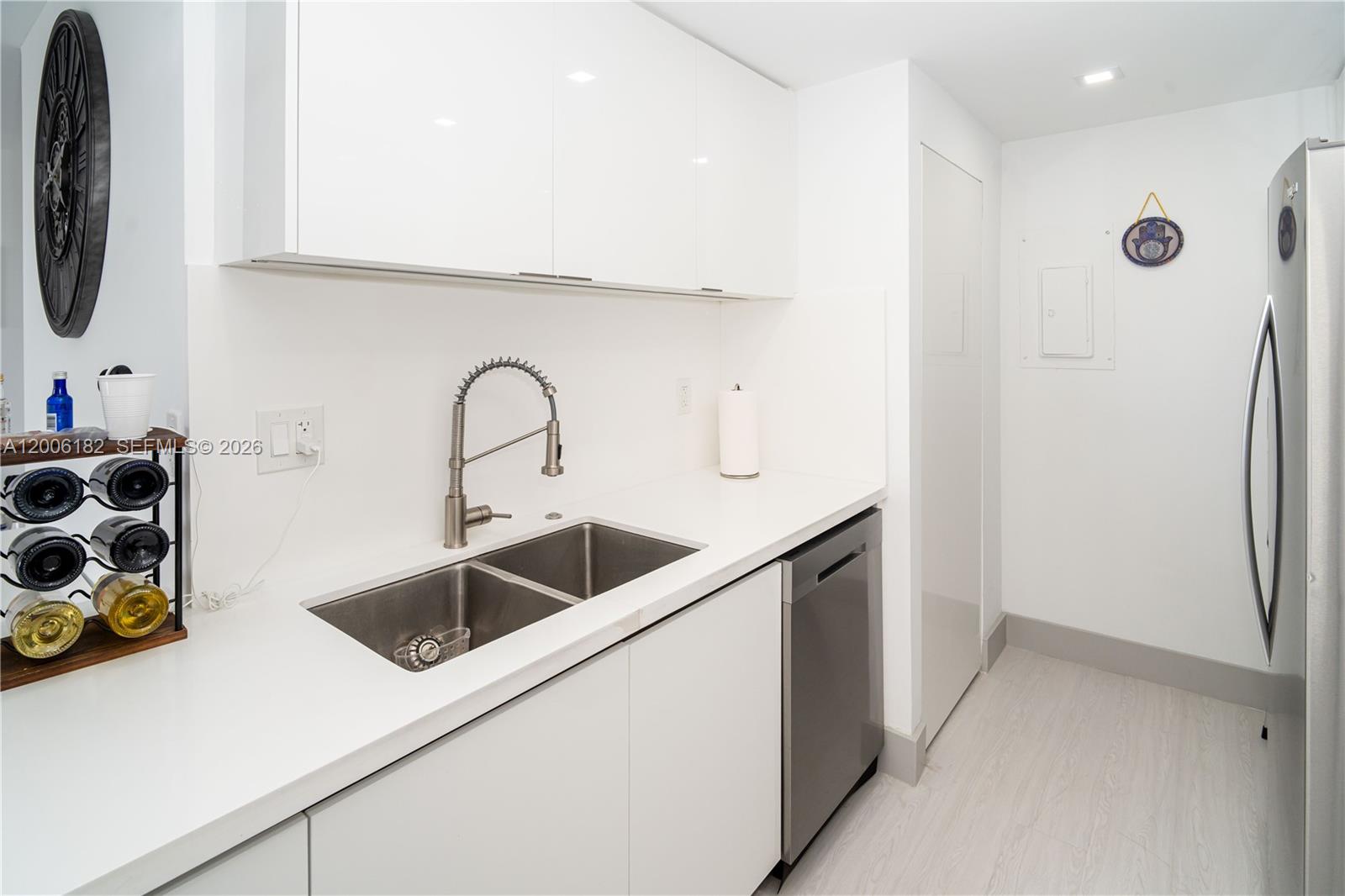 TURNBERRY ISLE CONDO - Residential