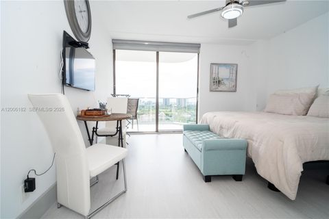 Tiny photo for 19707 Turnberry Way #18C, Aventura, FL 33180 (MLS # A12006182)