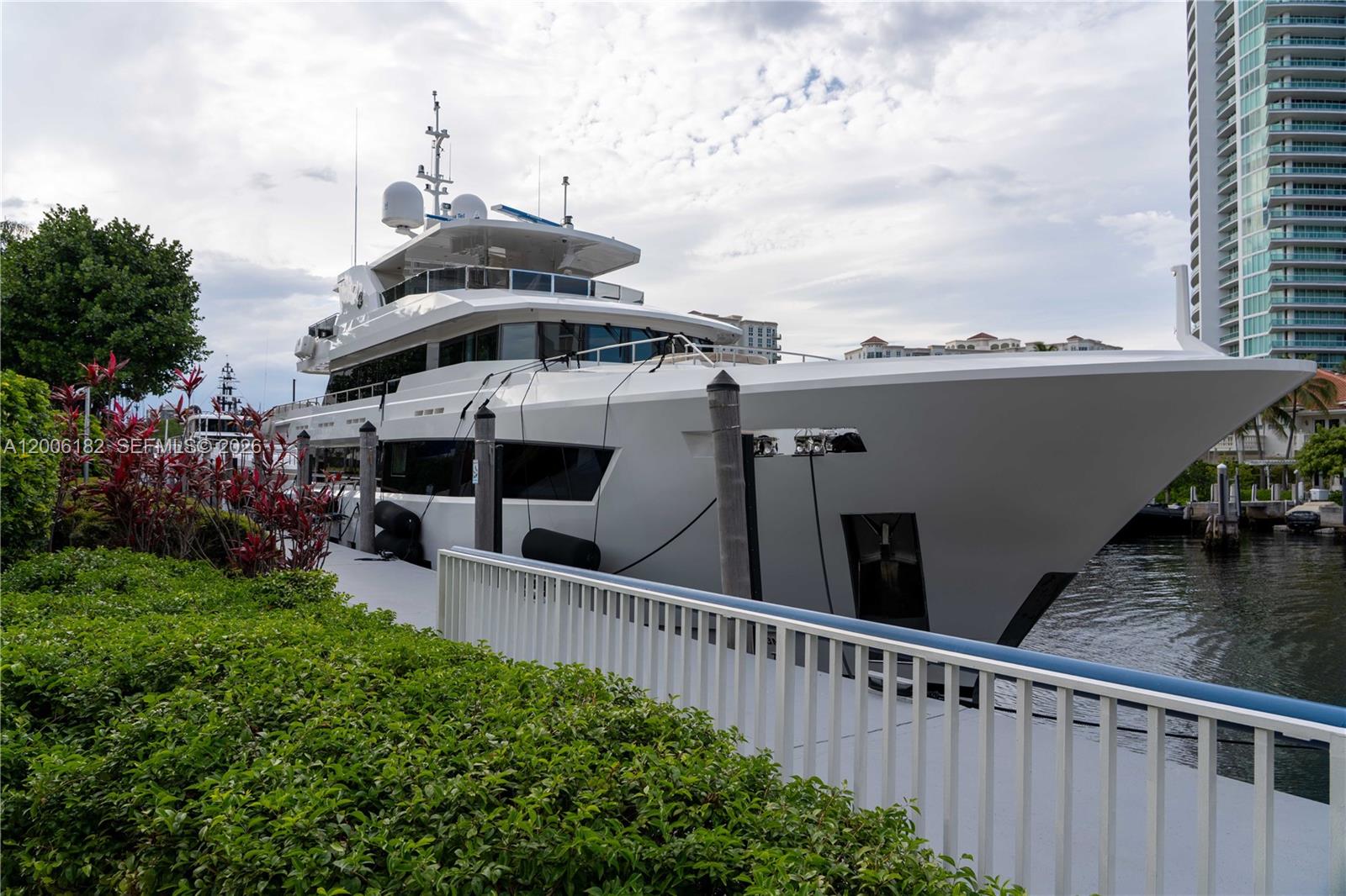 TURNBERRY ISLE CONDO - Residential