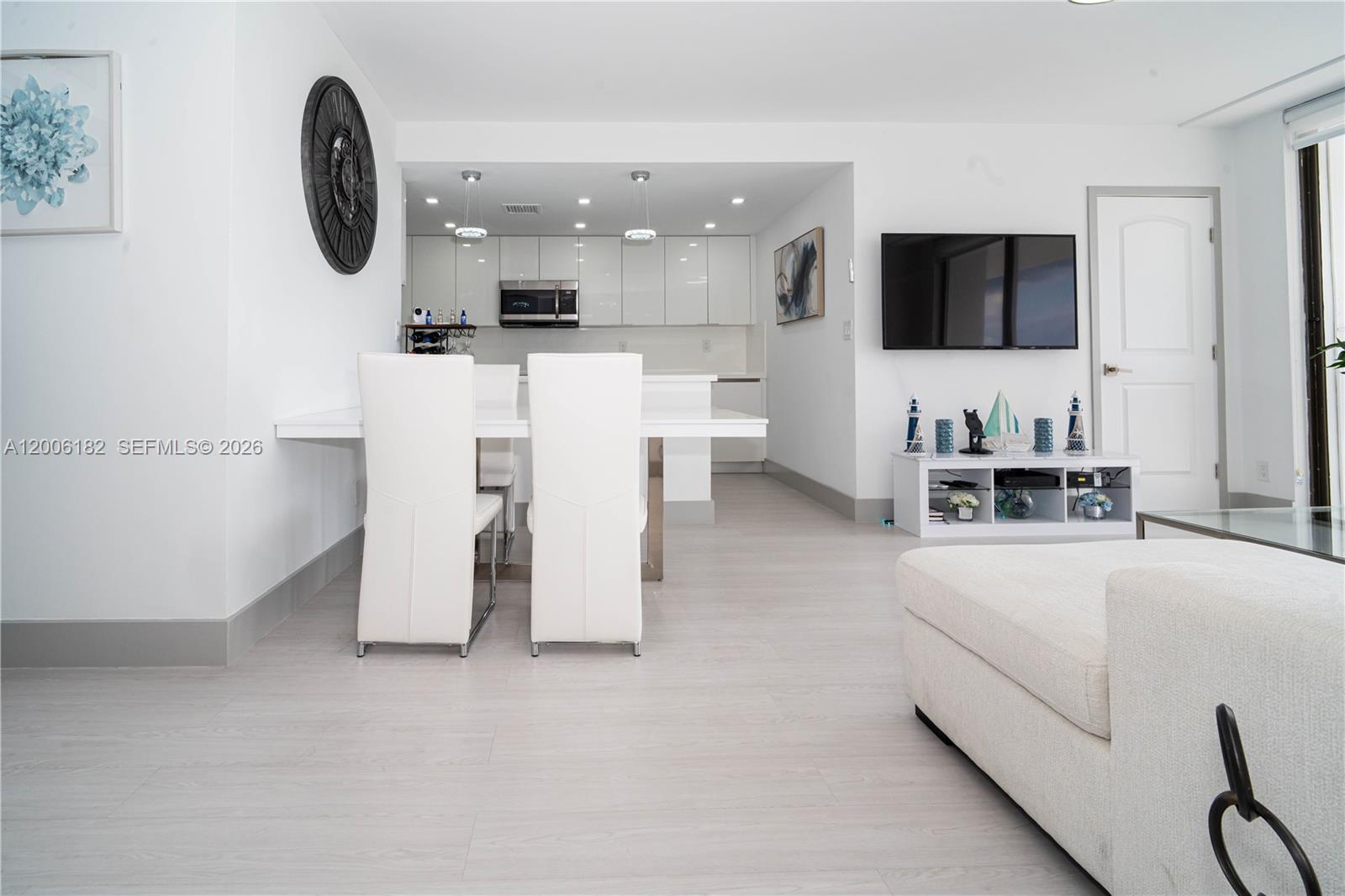 TURNBERRY ISLE CONDO - Residential