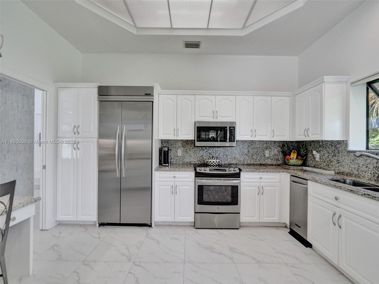 WINDMILL RANCH ESTATES - Residential