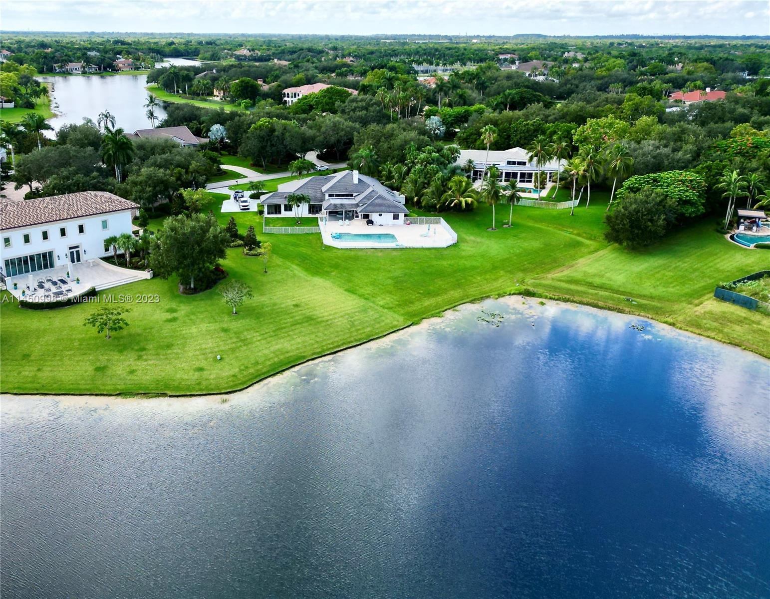 WINDMILL RANCH ESTATES - Residential