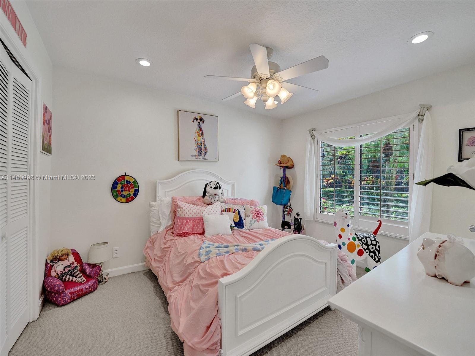 WINDMILL RANCH ESTATES - Residential