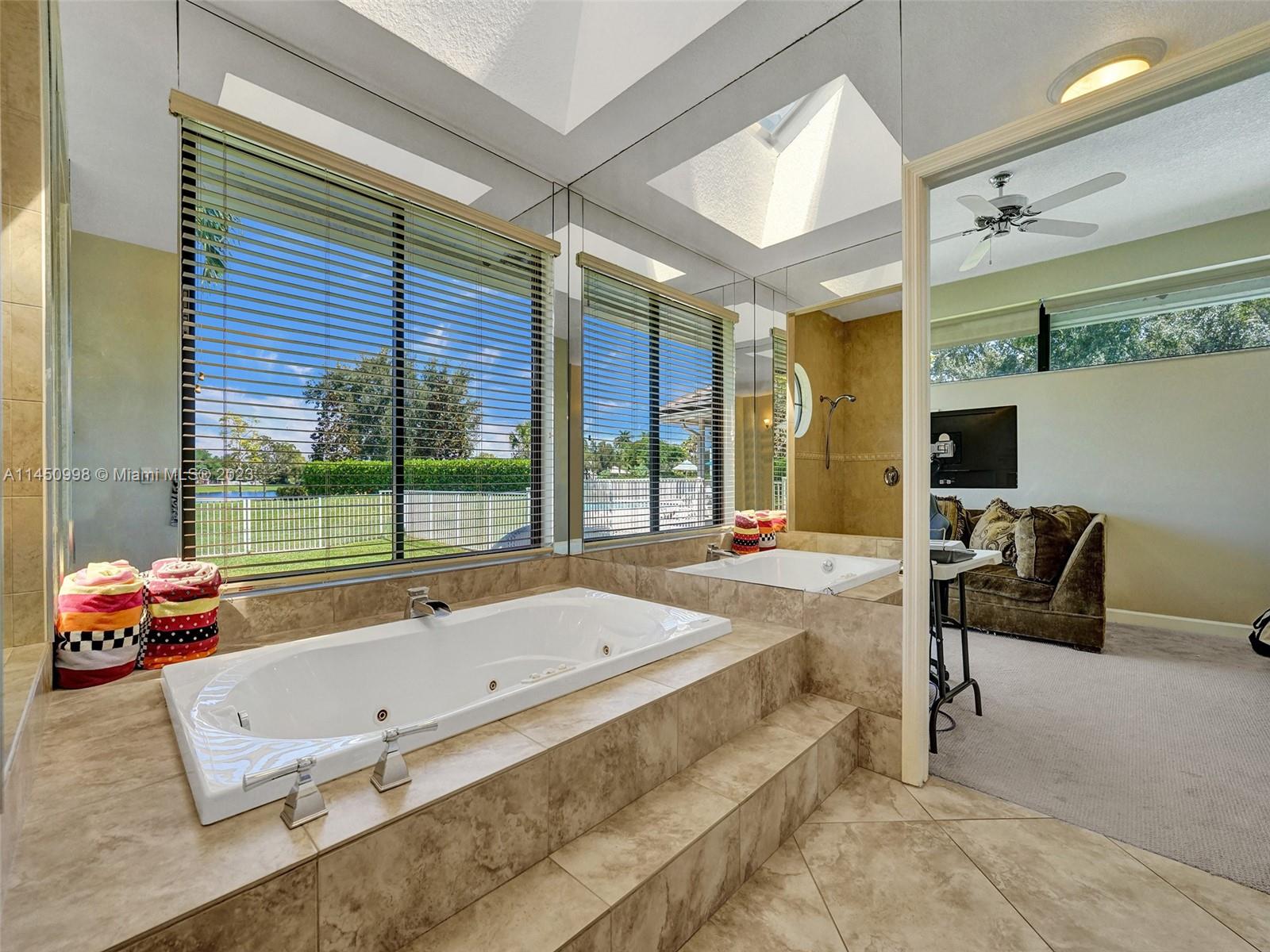 WINDMILL RANCH ESTATES - Residential