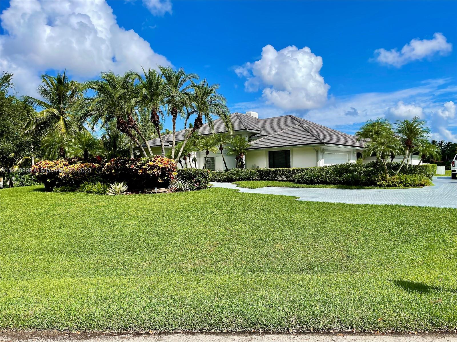 WINDMILL RANCH ESTATES - Residential