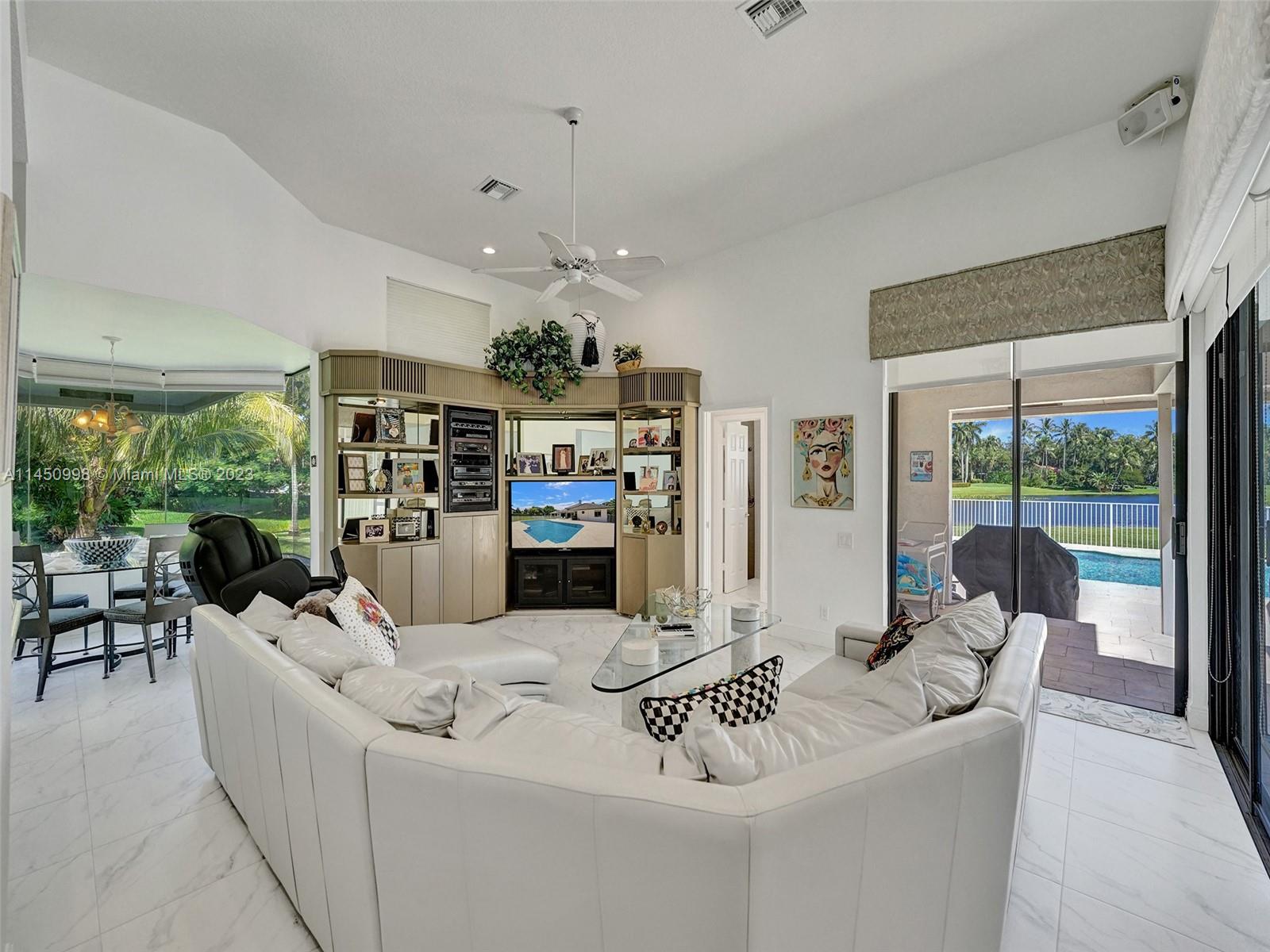 WINDMILL RANCH ESTATES - Residential