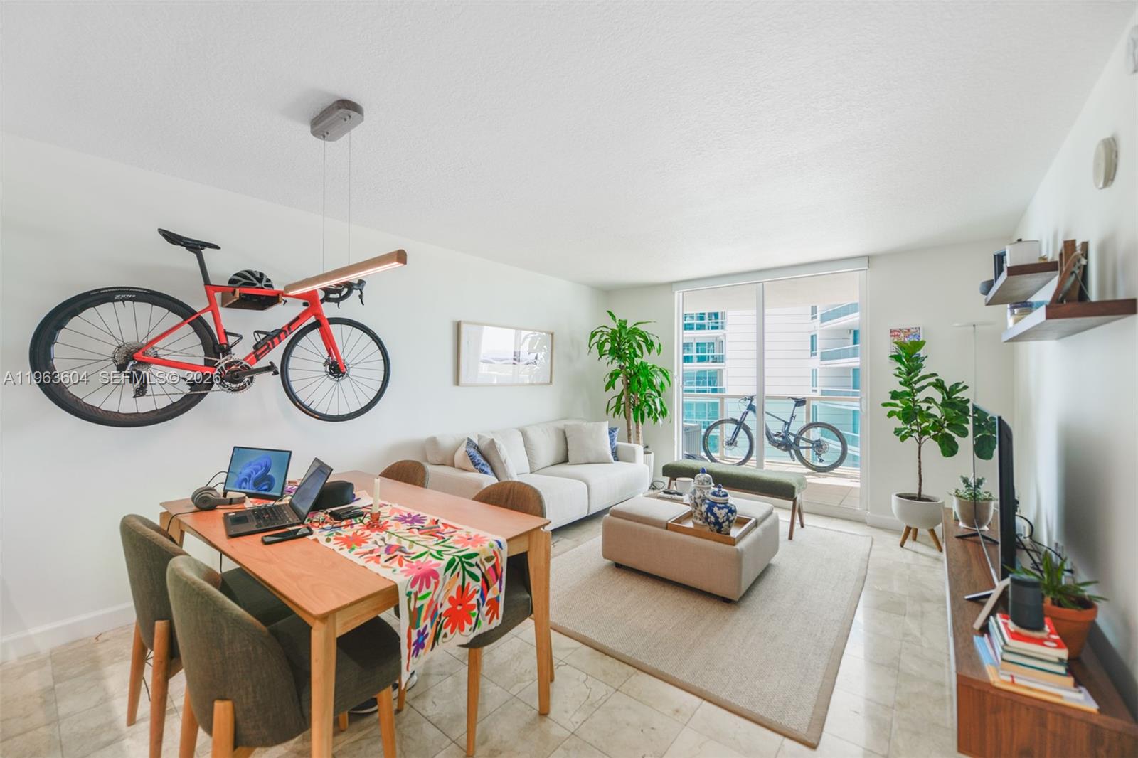 2101 Brickell Ave 2009