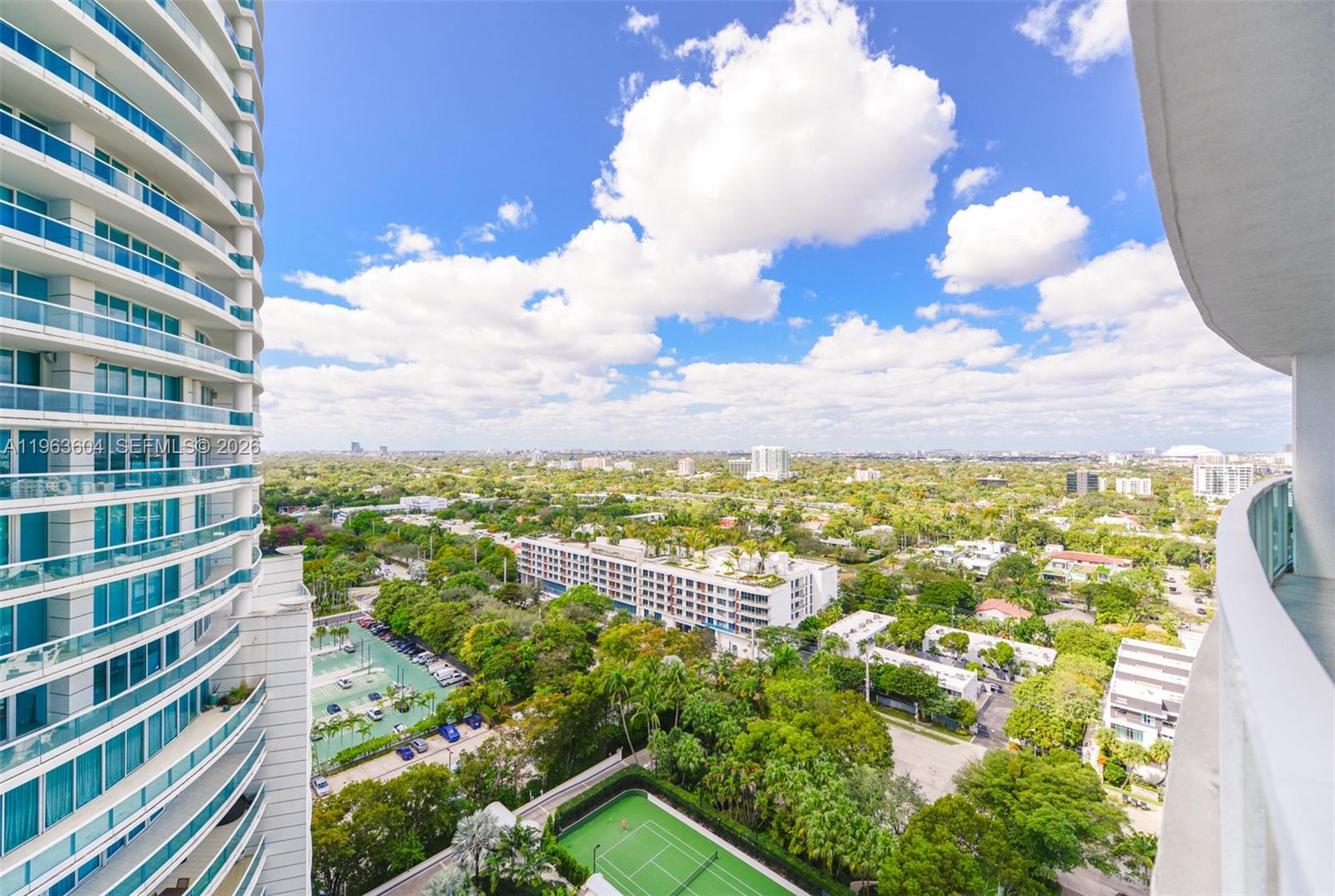 SKYLINE ON BRICKELL CONDO - Residential