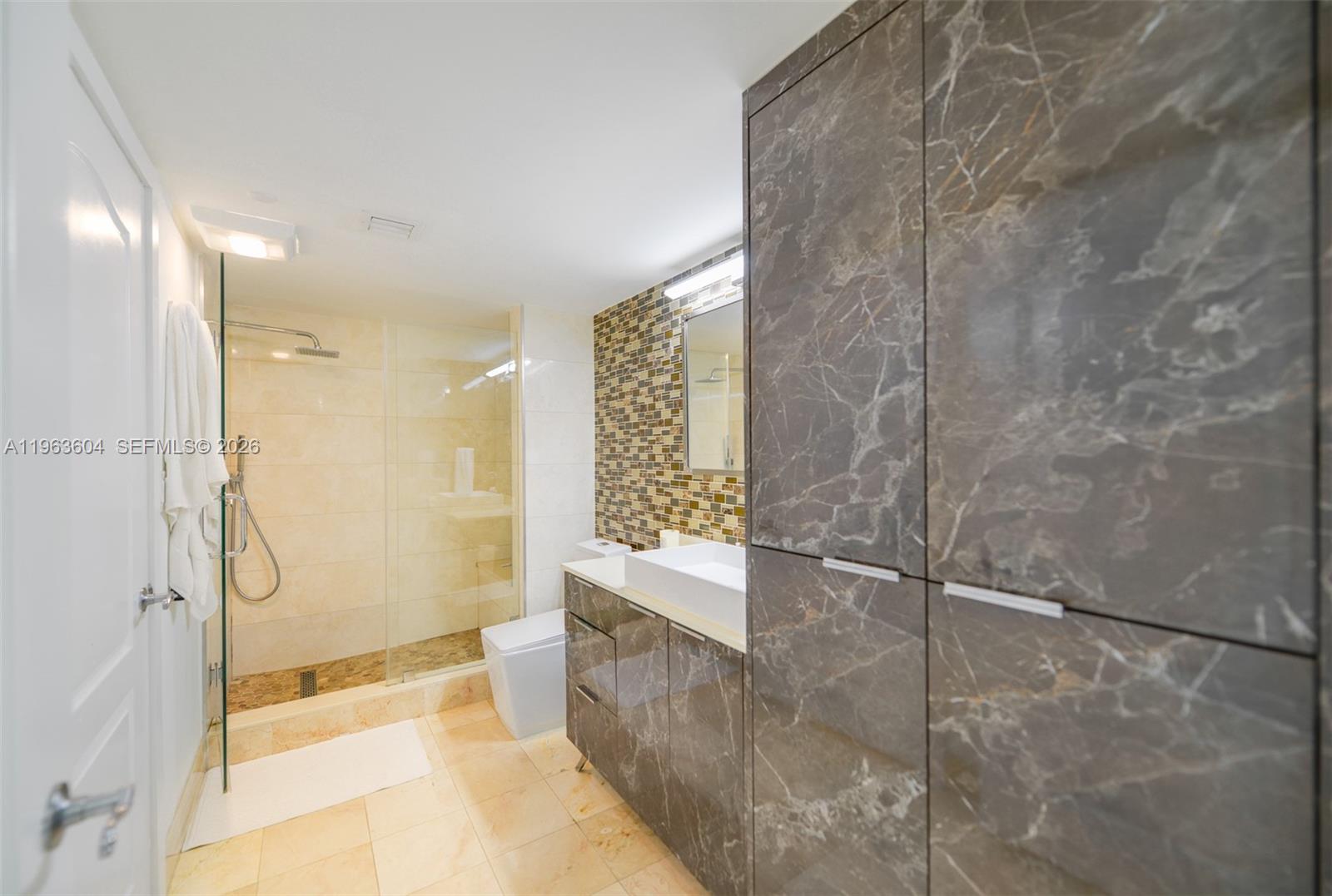 SKYLINE ON BRICKELL CONDO - Residential