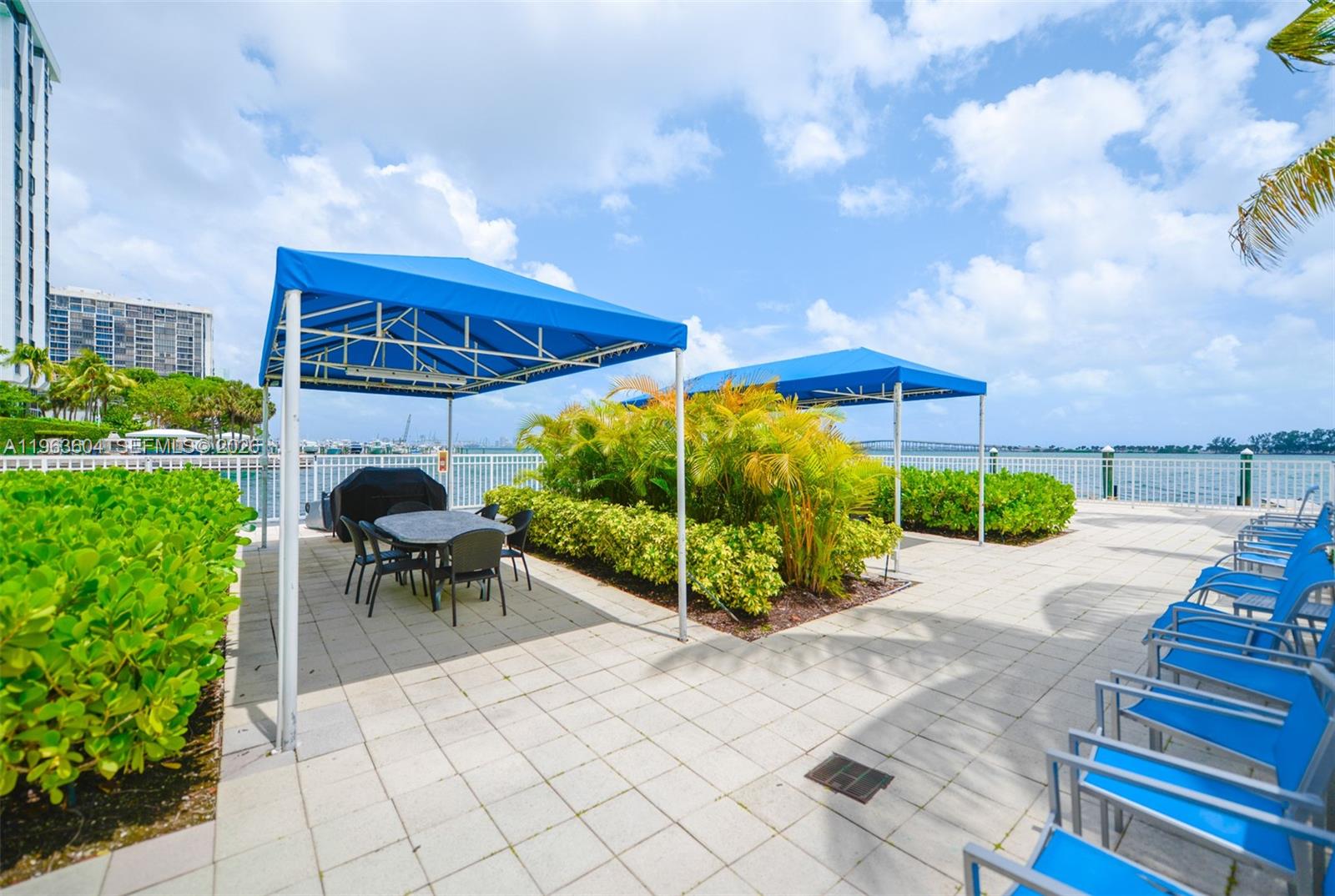 SKYLINE ON BRICKELL CONDO - Residential