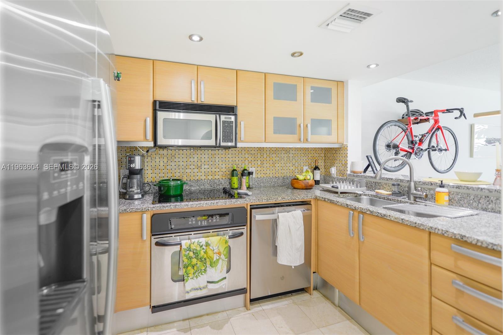 SKYLINE ON BRICKELL CONDO - Residential