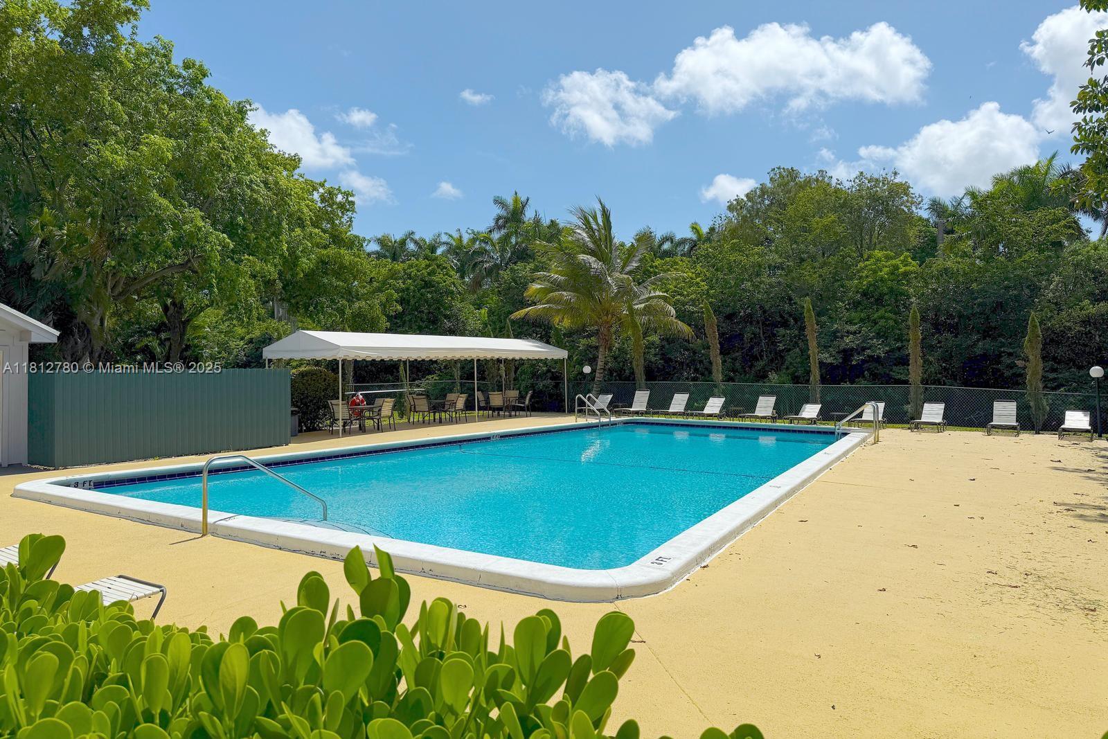 ROYAL PARK CONDO - Residential