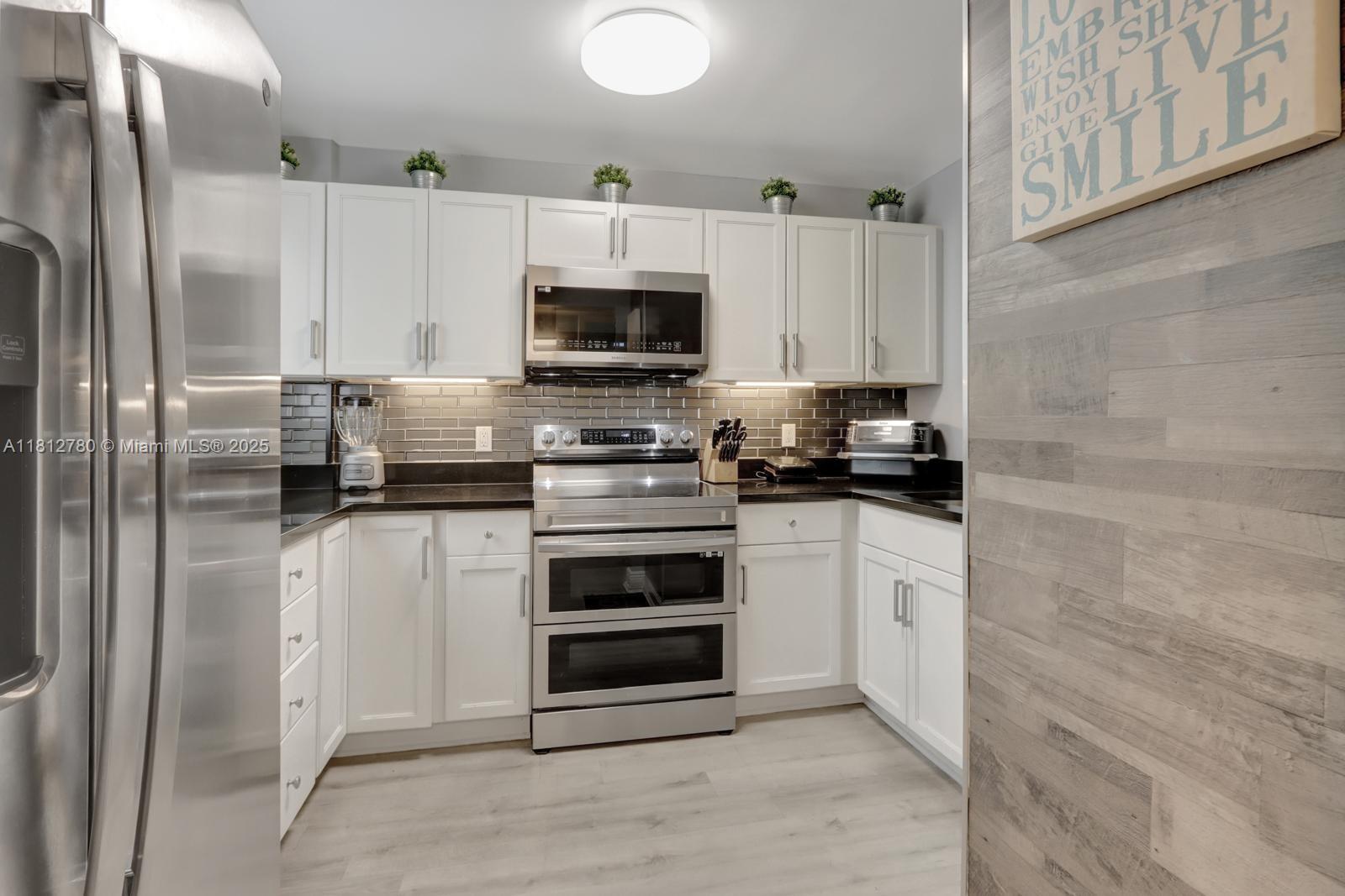 ROYAL PARK CONDO - Residential