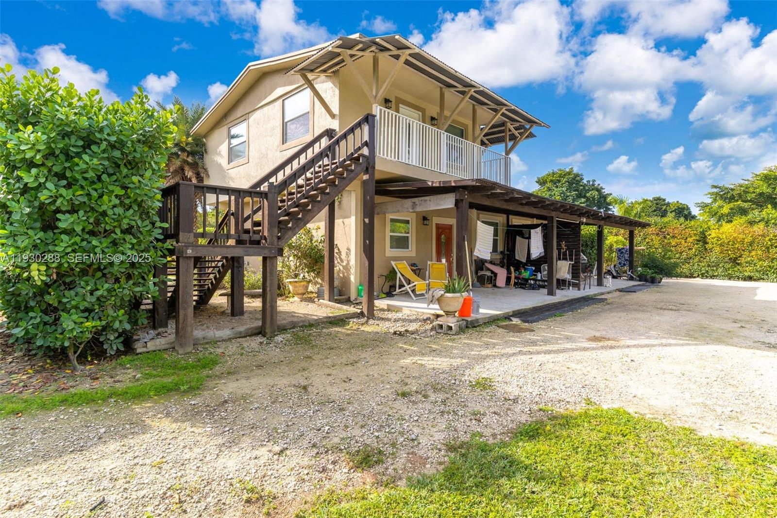 View photos, virtual tours, details... 16020 SW 208th Ave