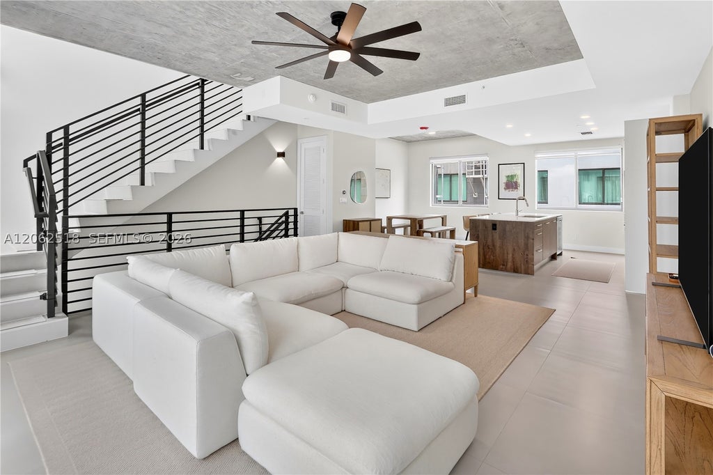 Photo of 916 NE 4th St, Fort Lauderdale, FL 33301 (MLS # A12062518)