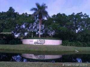 2 bed 1 bath unit in a Gated Community, conveniently located by shopping and entertainment.