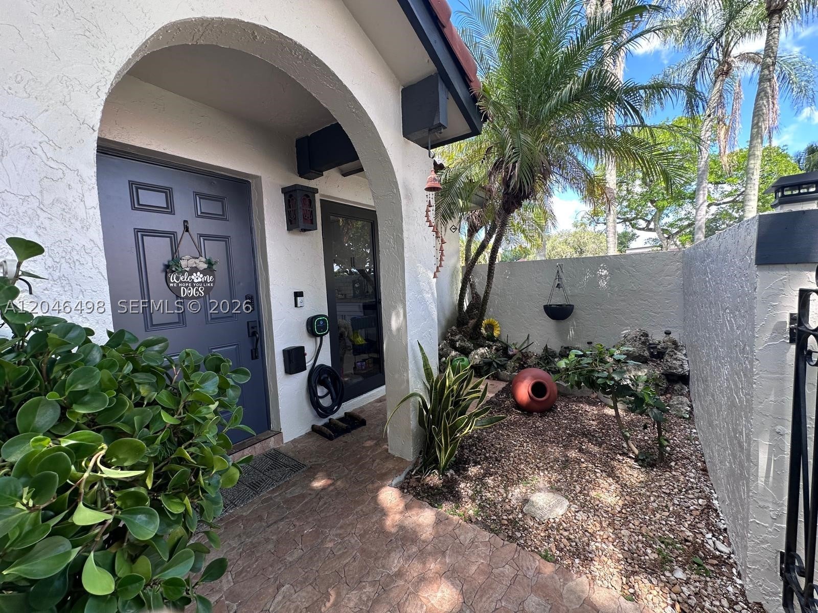 6633 NW 178th Ter