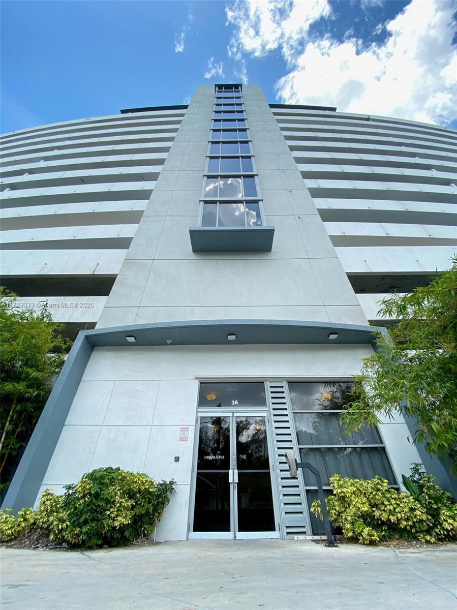 Nestle in a prime location just minutes from Downtown Miami and Brickell, this spacious 1 bedroom, 2 bathrooms condo offers urban living with access to Wynwood, Key Biscayne, Coral Gables and more. Enjoy shopping, dining, and entertainment nearby. The open living area includes a dining space, family room, and home office. The primary bedroom features a walk-in closet, ensuite with double vanities, and sunrise views. A second bedroom can be added if needed. The private balcony spans the unit’s length with city and river views. The kitchen boasts stainless steel appliances, granite countertops, and ample storage. Rarely available, it includes TWO ASSIGNED PARKING SPACES. Updated flooring makes it move-in ready. Amenities include a pool, penthouse gym, and rooftop deck with panoramic views.