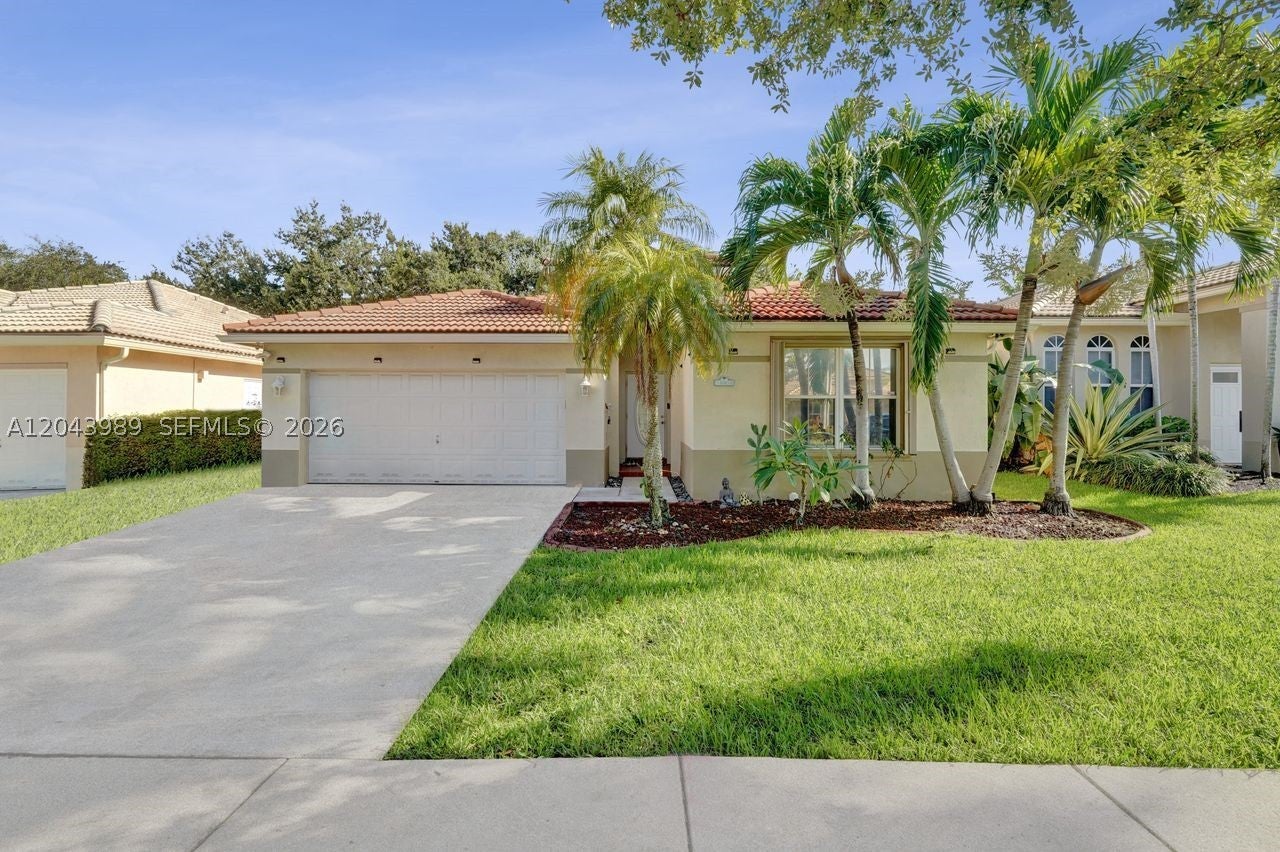 14003 N Cypress Cove Cir