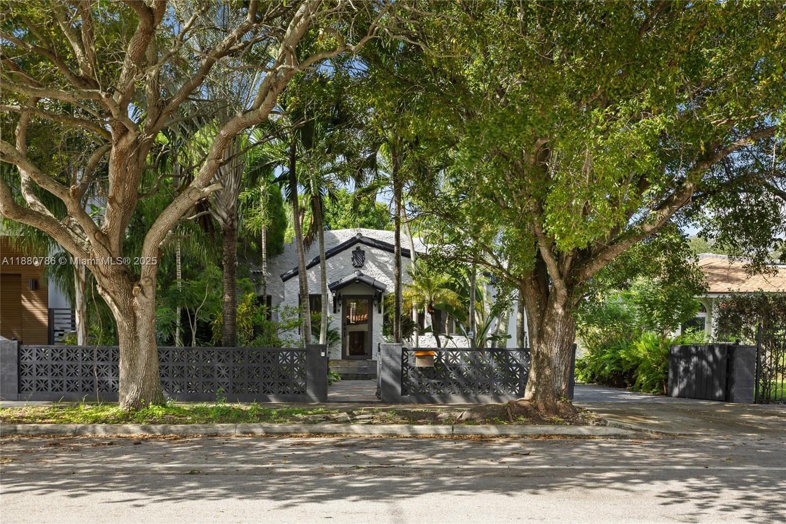 452 SW 21st Rd
