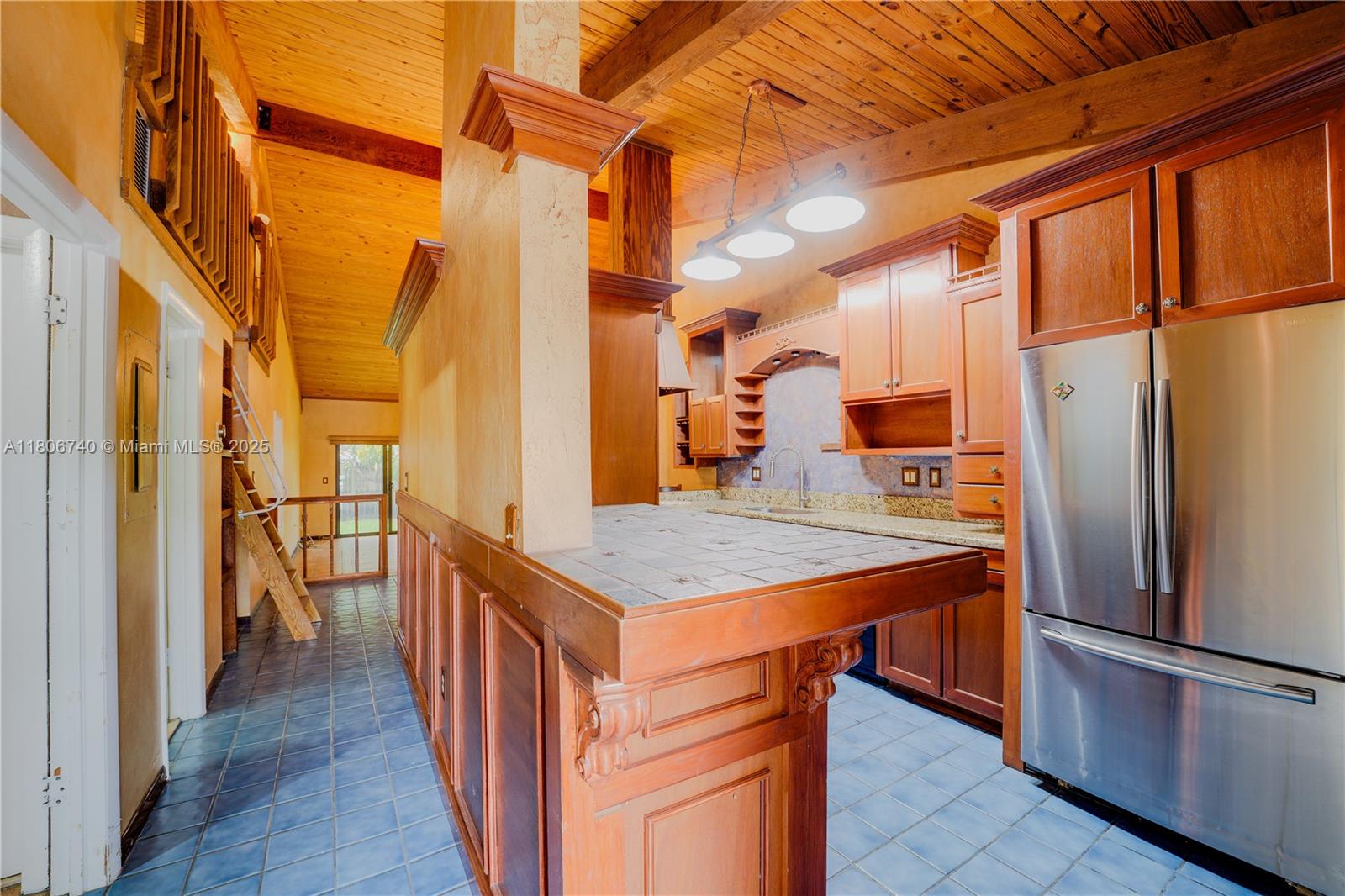 10181 E Cypress Ct