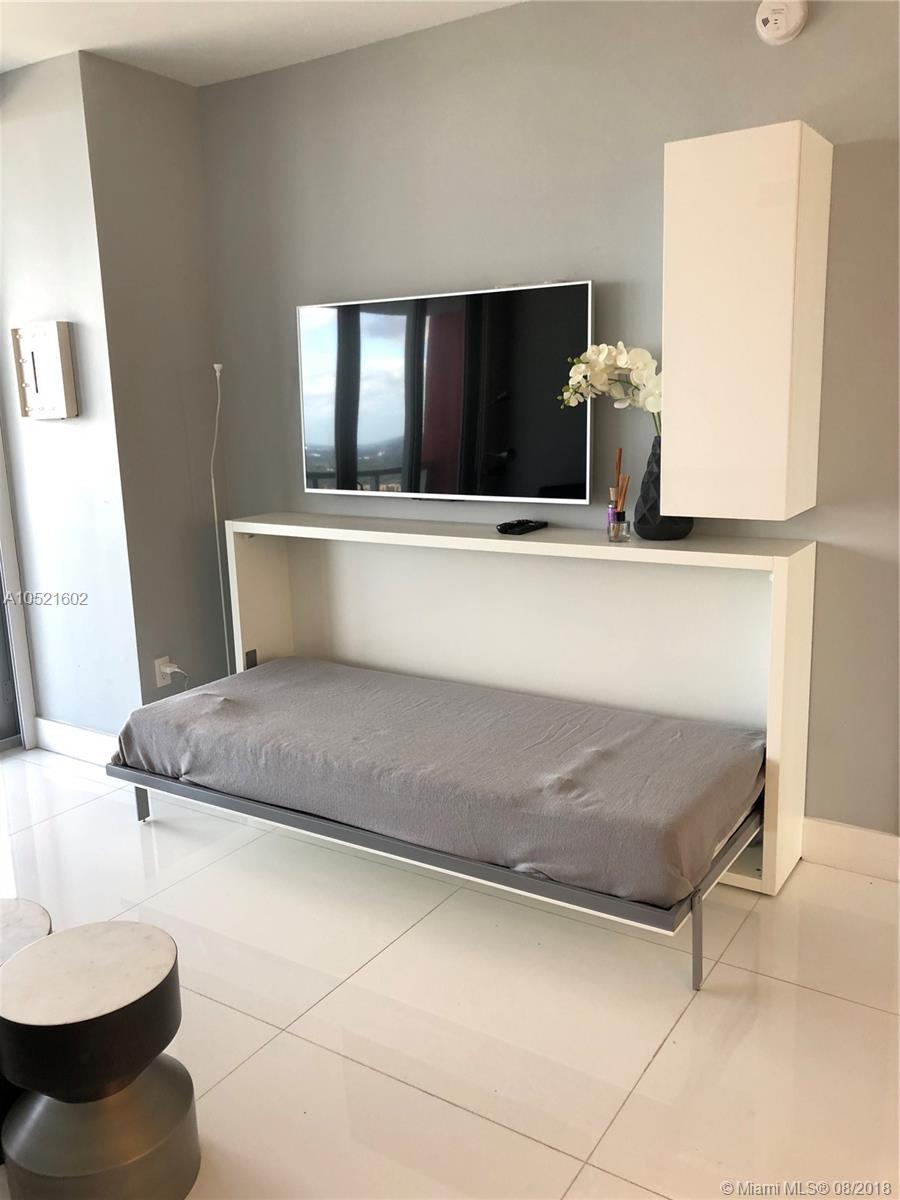 BEACHWALK - Residential Lease