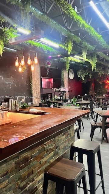 2750 W 68th