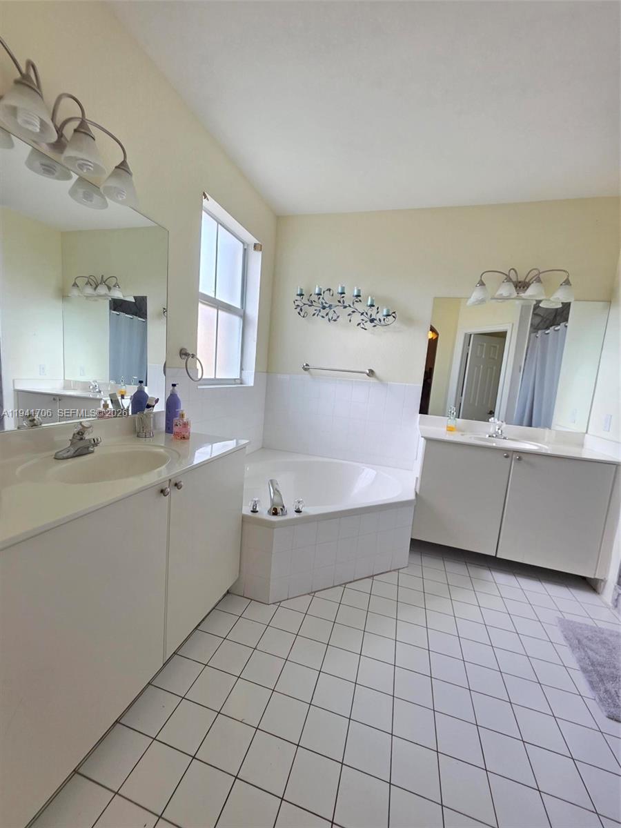 CENTURY BREEZE - Residential