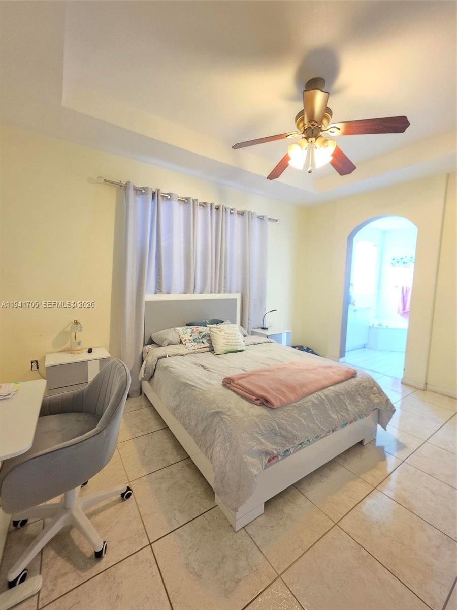 CENTURY BREEZE - Residential