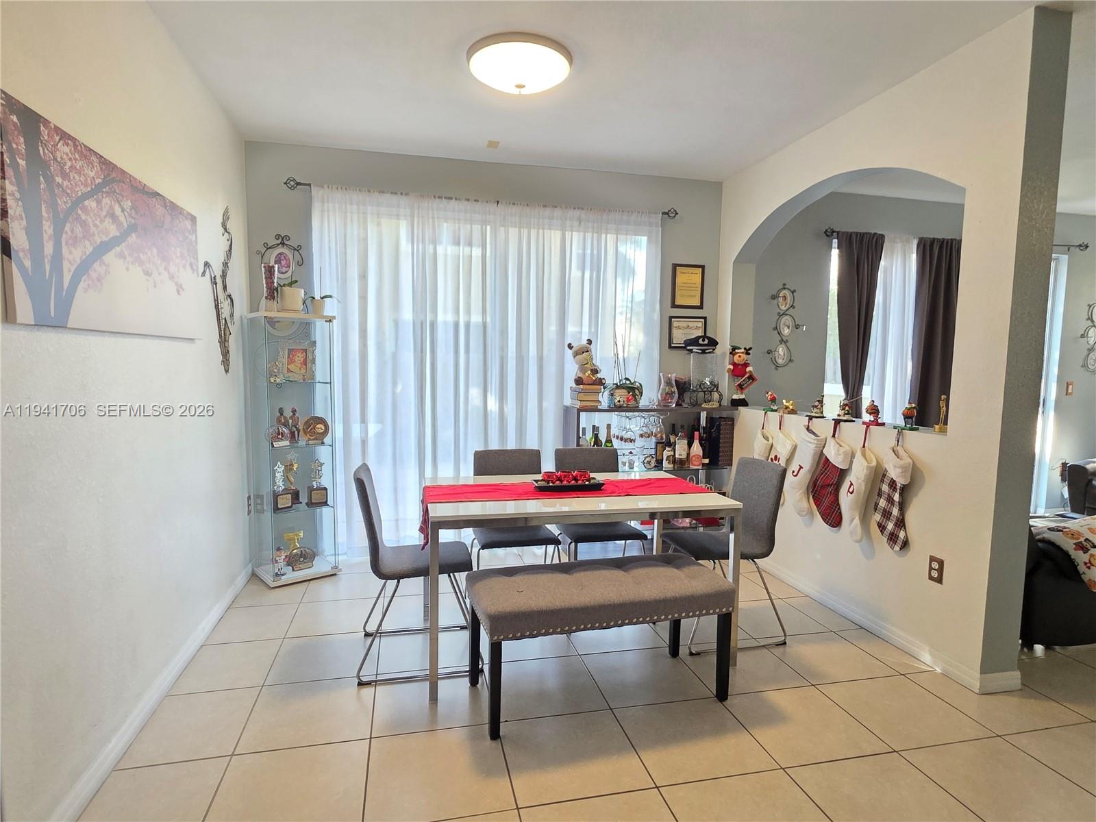 CENTURY BREEZE - Residential