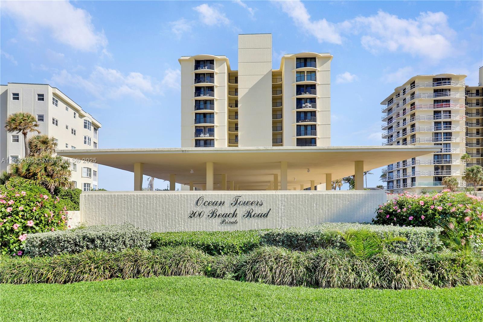 OCEAN TOWERS CONDO APTS - Residential