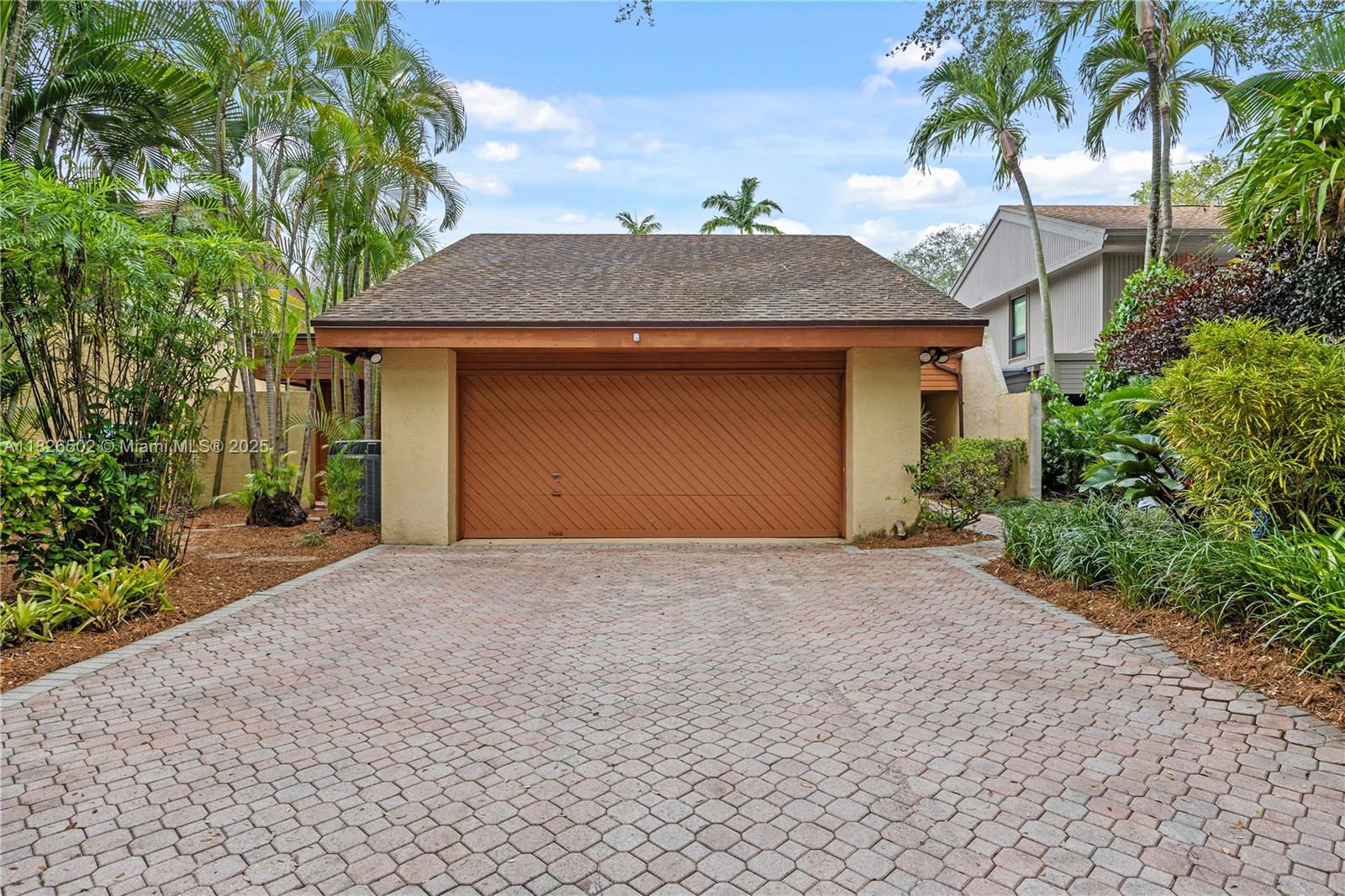 7824 SW 118th Ct