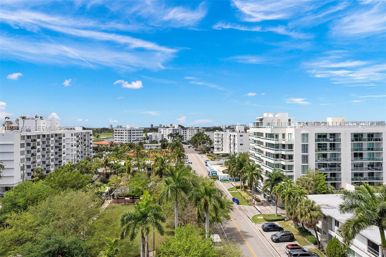 LA BAIA BAY HARBOR ISLANDS - Residential