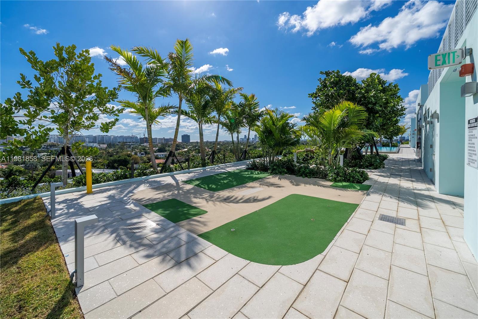 LA BAIA BAY HARBOR ISLANDS - Residential