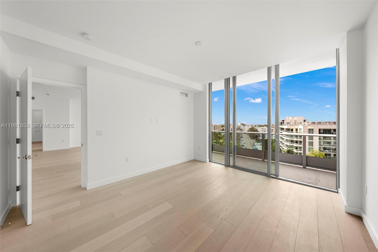 LA BAIA BAY HARBOR ISLANDS - Residential