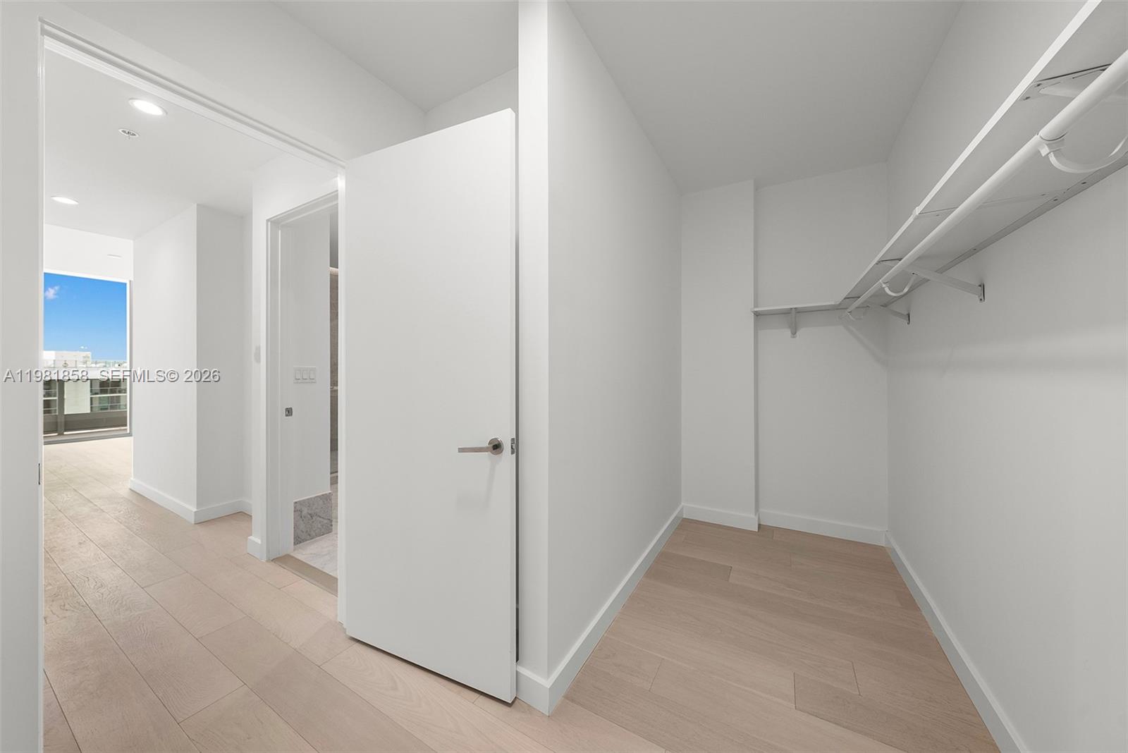 LA BAIA BAY HARBOR ISLANDS - Residential