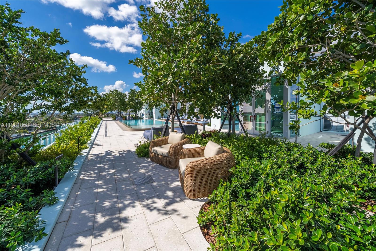 LA BAIA BAY HARBOR ISLANDS - Residential