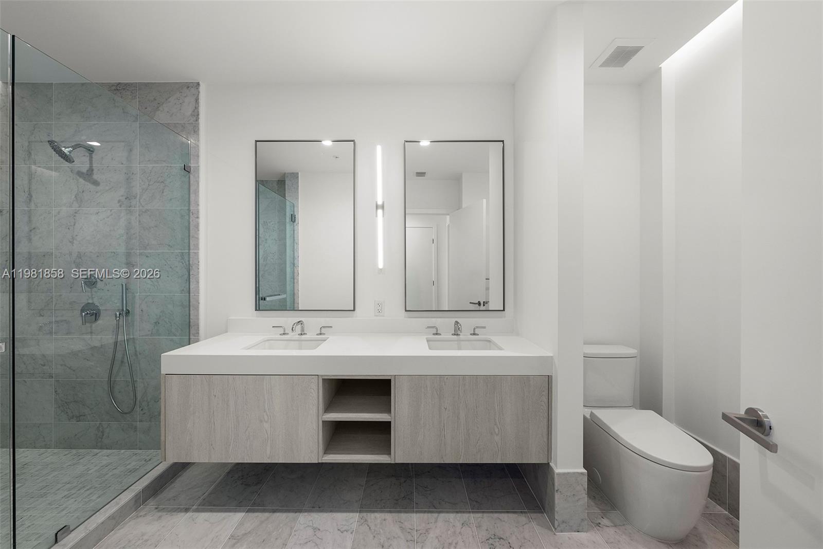 LA BAIA BAY HARBOR ISLANDS - Residential