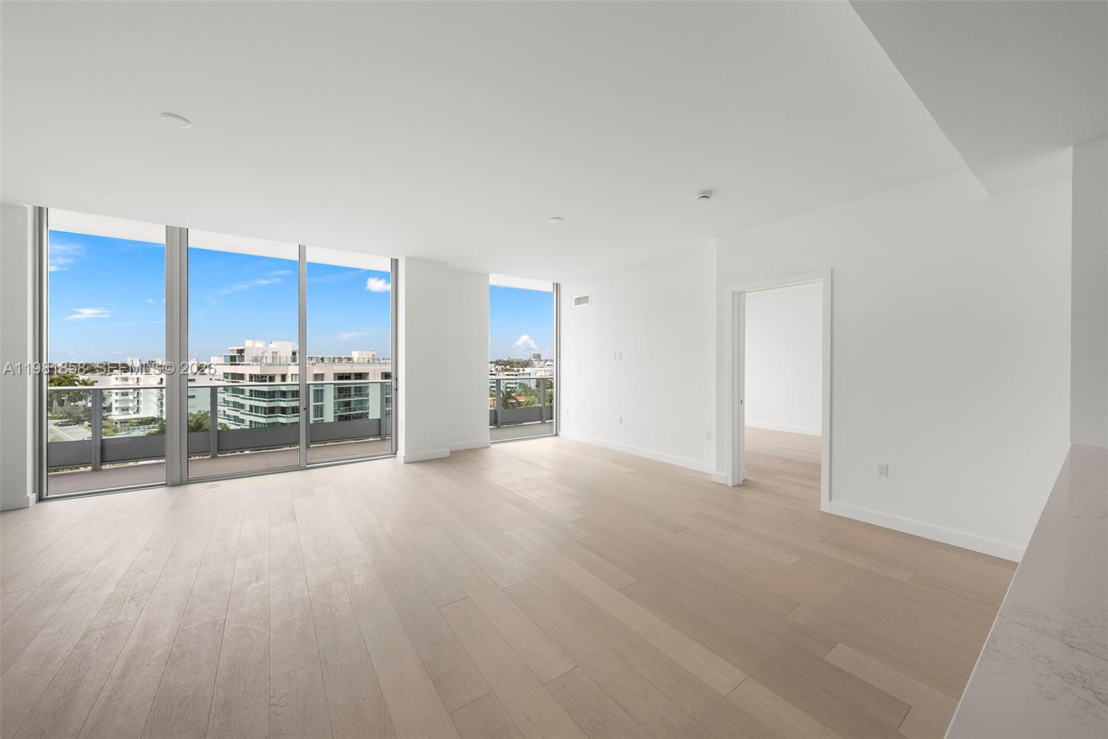 LA BAIA BAY HARBOR ISLANDS - Residential