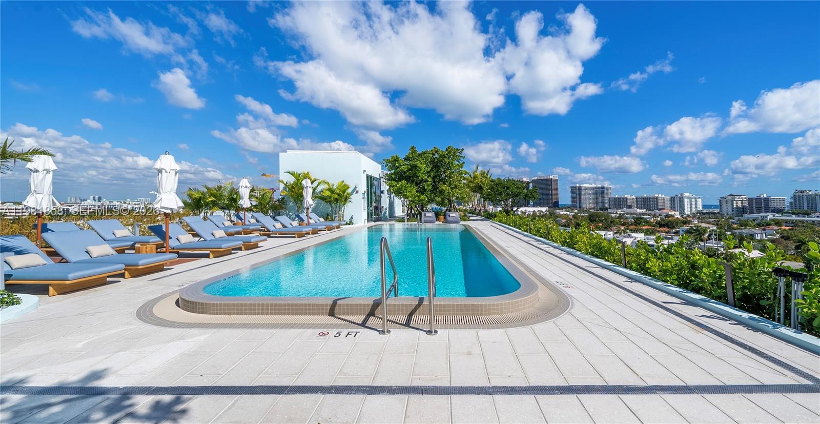 LA BAIA BAY HARBOR ISLANDS - Residential