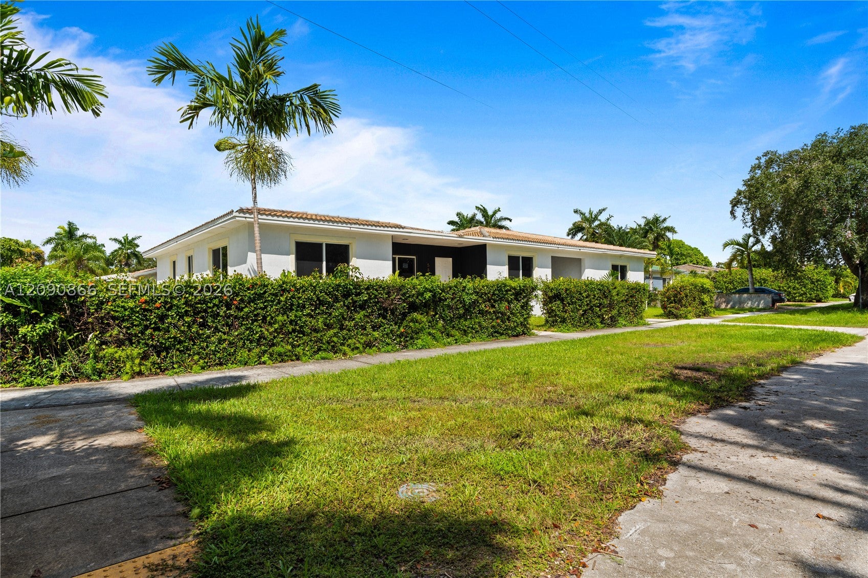 580 Lee Dr