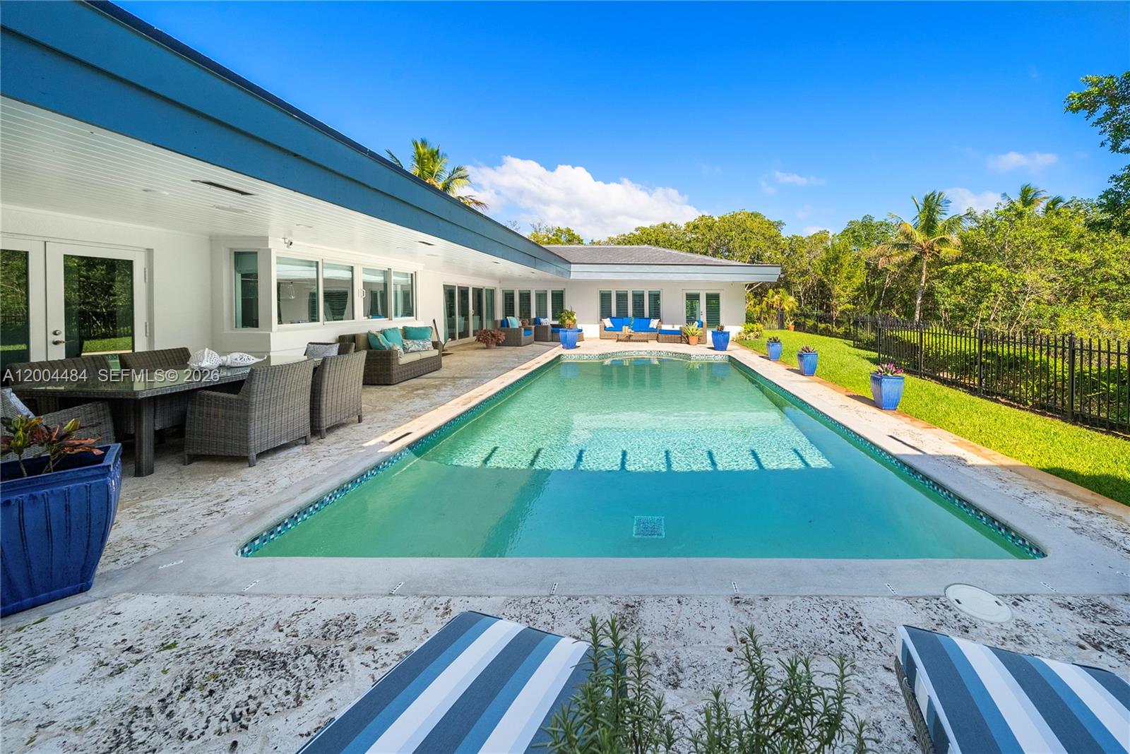 HAMMOCK HEIGHTS - Residential