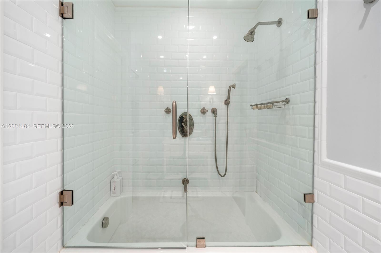 HAMMOCK HEIGHTS - Residential