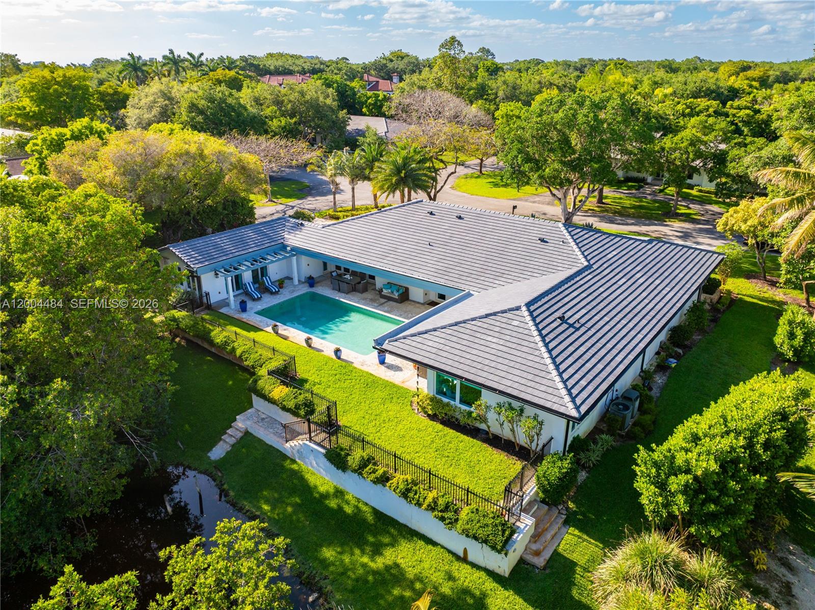 HAMMOCK HEIGHTS - Residential