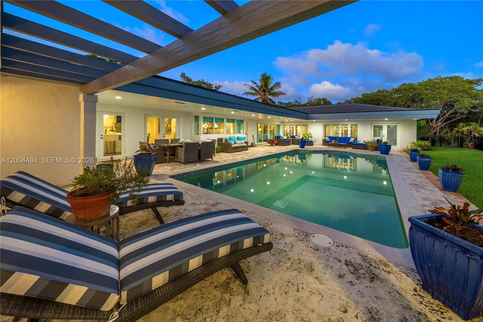 HAMMOCK HEIGHTS - Residential