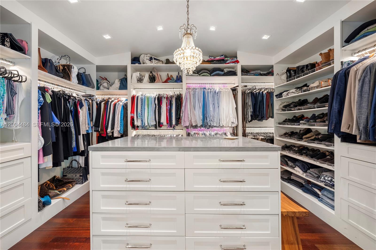 HAMMOCK HEIGHTS - Residential