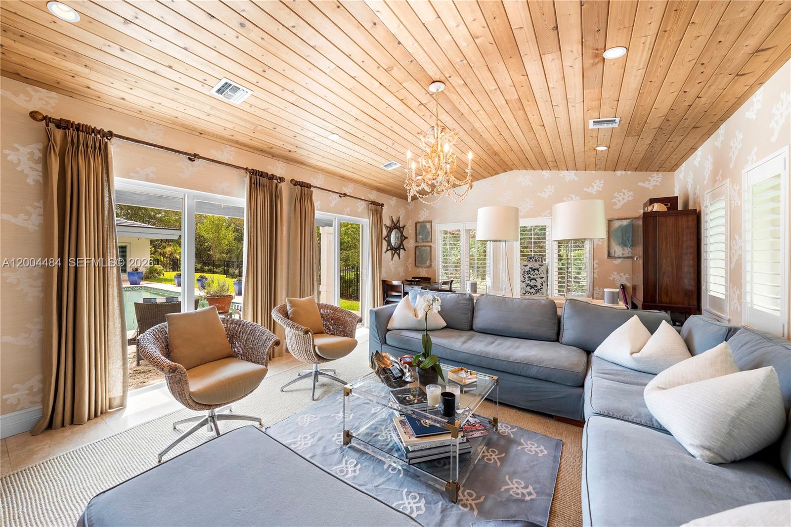 HAMMOCK HEIGHTS - Residential