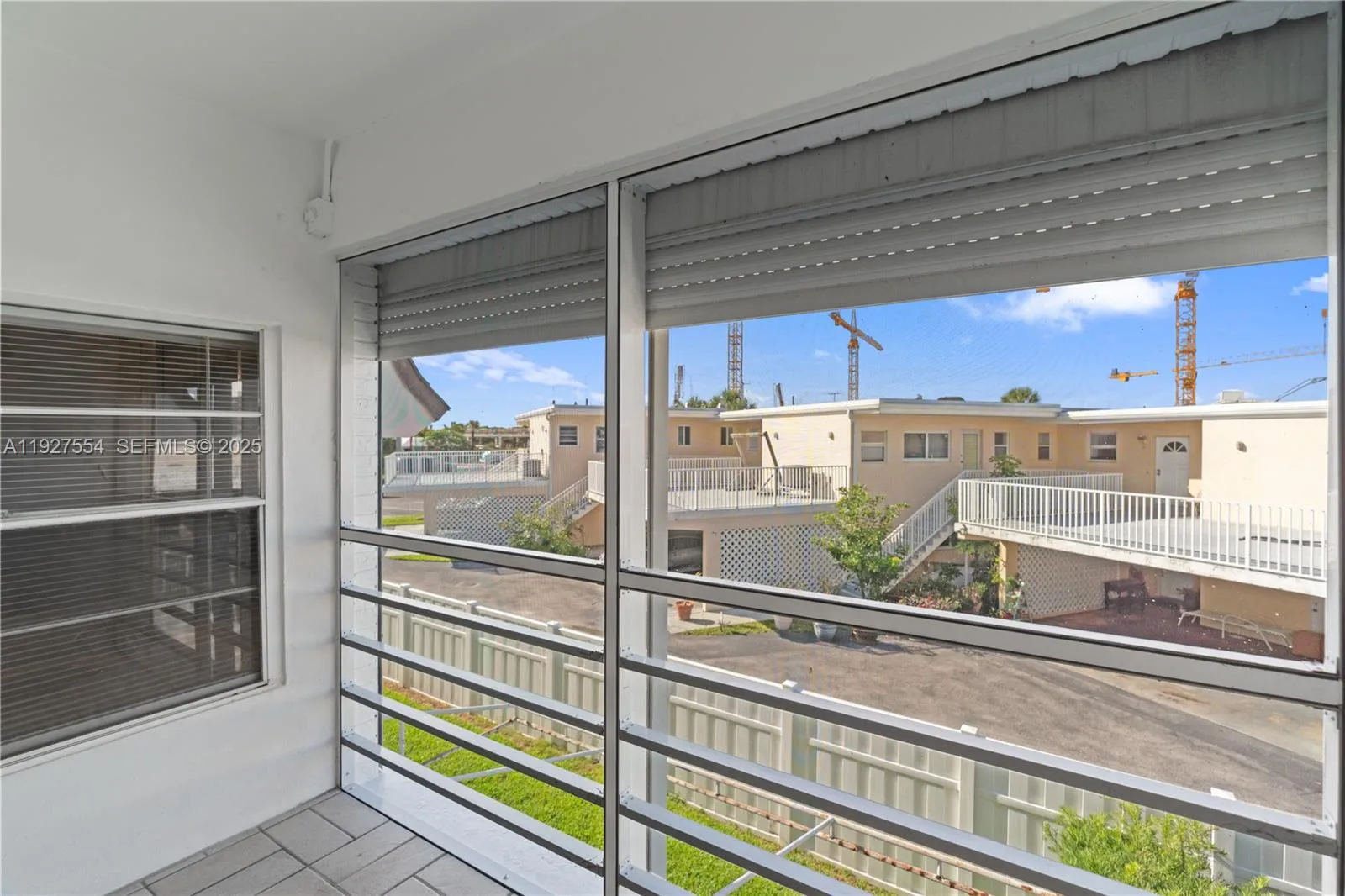 Hillsboro Beach, Florida 33062, United States, 3 Bedrooms Bedrooms, ,3 BathroomsBathrooms,Residential,Active,253822